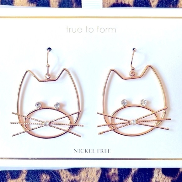 Brand New True to Form Nickel Free Gold Tone Kitty Cat w/ Rhinestone Eyes & Nose - Picture 2 of 9